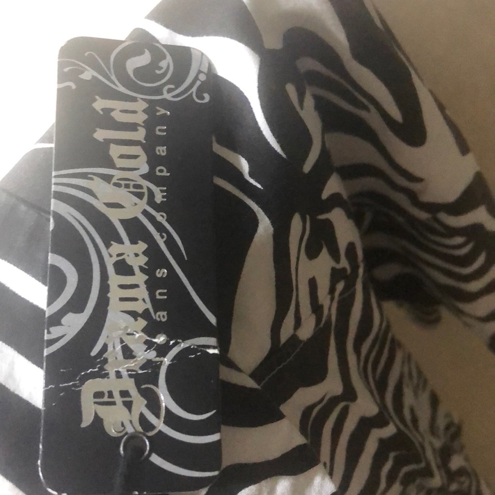 Shirt - Picture 5 of 5